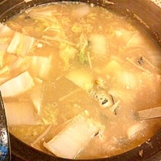 牡蠣の味噌鍋